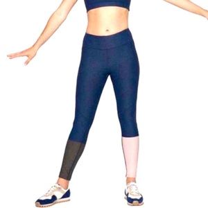 Outdoor Voices Dipped Color Block 7/8 Athletic Leggings/ Tights